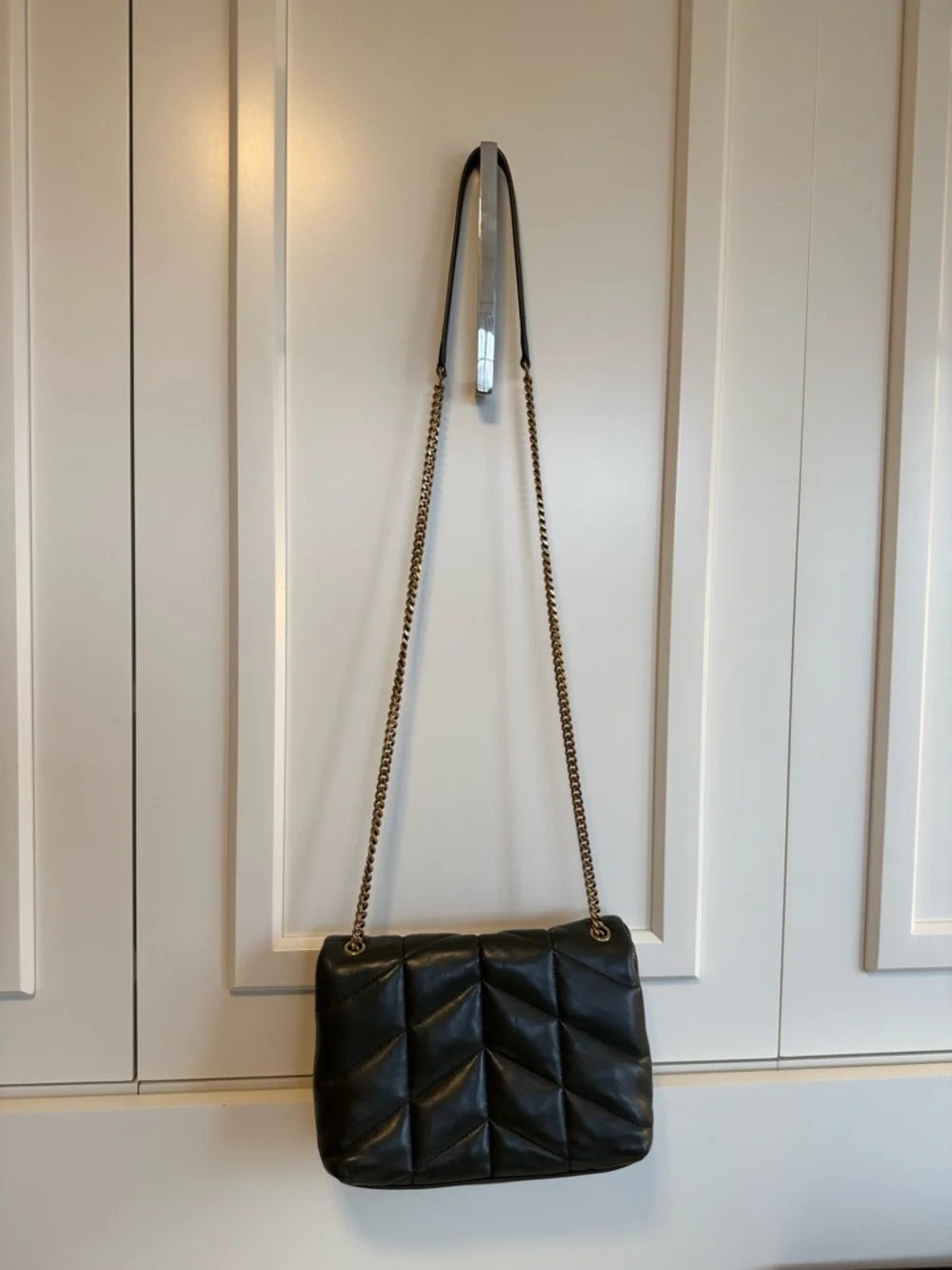 Saint Laurent Quilted Chevron Leather Shoulder Bag in Olive - Picture 9 of 9